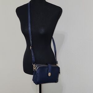 NEW ** Navy Blue Crossbody Bag with Adjustable Strap and Gold Zipper
